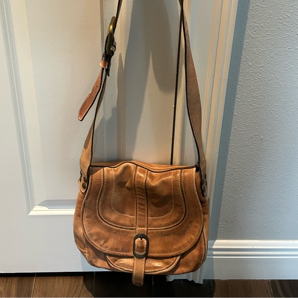 Patricia Nash Distressed 100% Italian Leather Saddle Bag